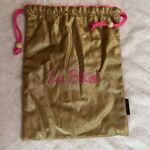 Lancôme - Bikini Bag - holds wet bikini